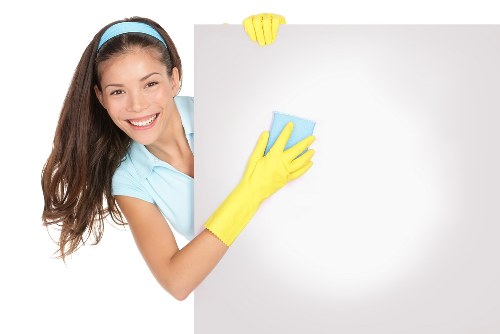 Upholstery cleaning process for a sofa in an E3 living room